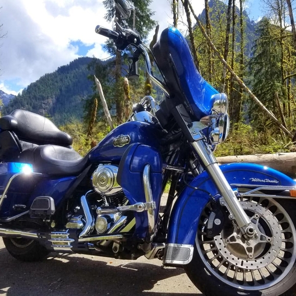 Meet your Posher, Eric - Picture 1 of 1